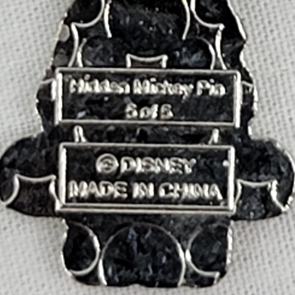 DISNEY Pin Trading ~ It's a Small World ~ CIAO 5/5 ~ Hidden Mickey ~ 2014 - Picture 8 of 10